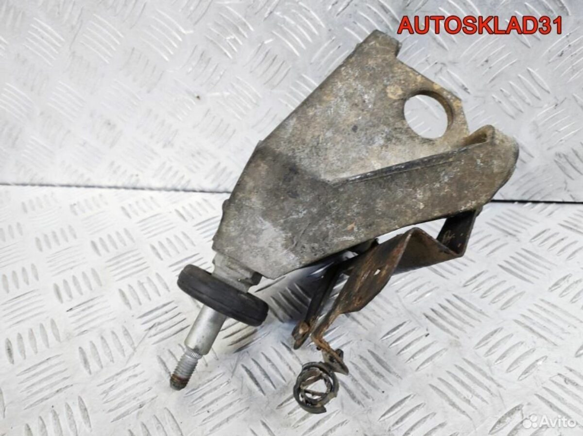 Кронштейн кпп Opel Movano 2,2 G9T 8200027178 - АвтоСклад31.рф - авторазборка контрактные б/у запчасти в г. Белгород