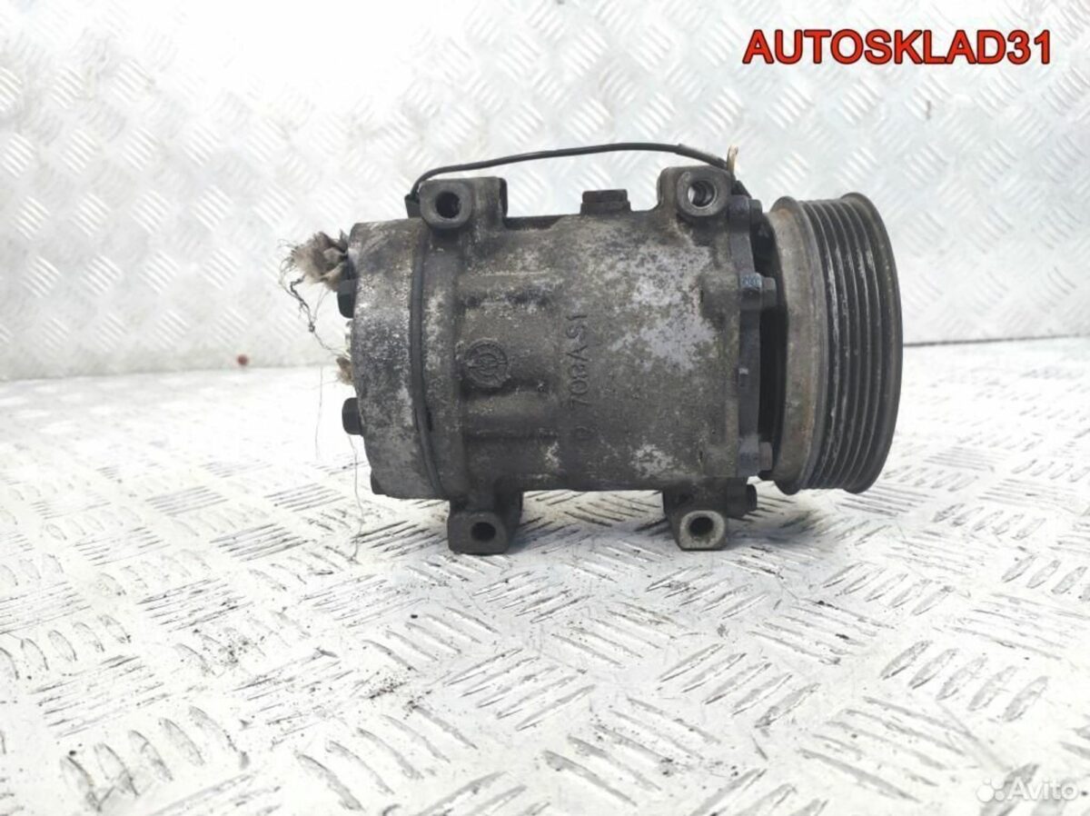 Компрессор кондиционера Volvo V40 F9Q 8200040681 - АвтоСклад31.рф - авторазборка контрактные б/у запчасти в г. Белгород