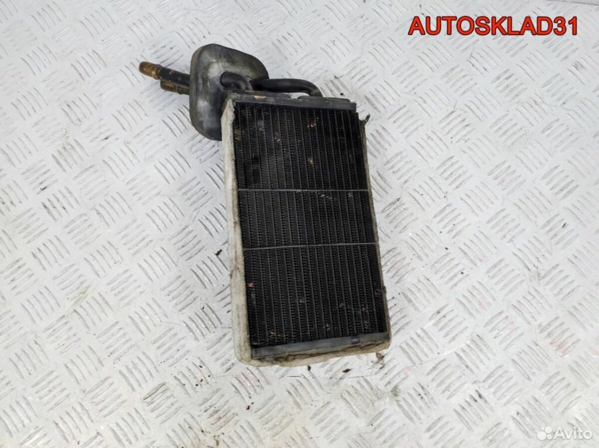 Радиатор отопителя Ford 111740 - АвтоСклад31.рф - авторазборка контрактные б/у запчасти в г. Белгород