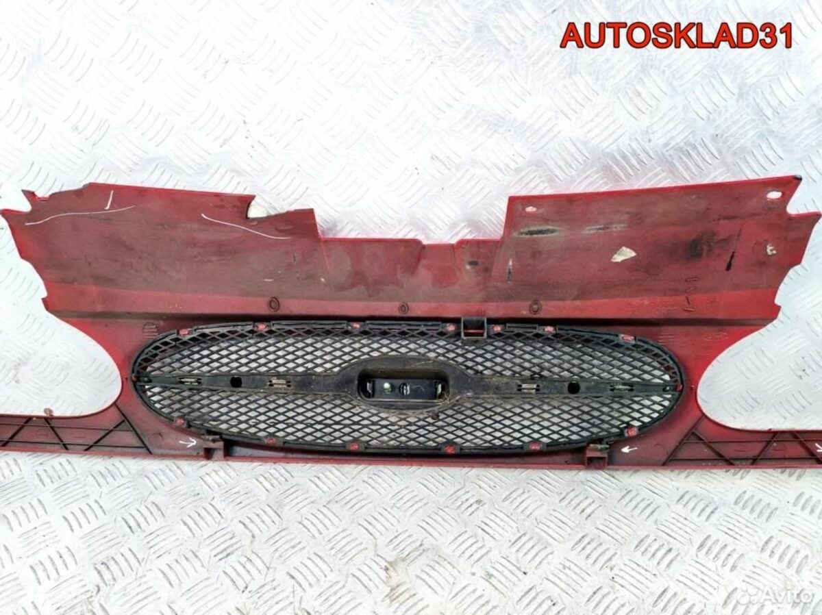 Решетка радиатора Ford Galaxy 97VW8200AB - АвтоСклад31.рф - авторазборка контрактные б/у запчасти в г. Белгород