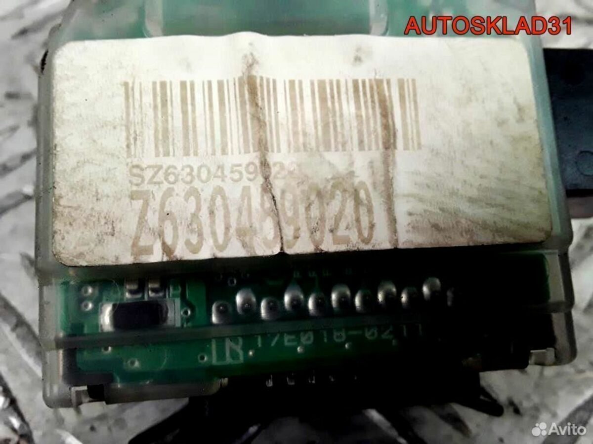 Переключатель поворотов Mitsubishi Colt 8614A012XA - АвтоСклад31.рф - авторазборка контрактные б/у запчасти в г. Белгород
