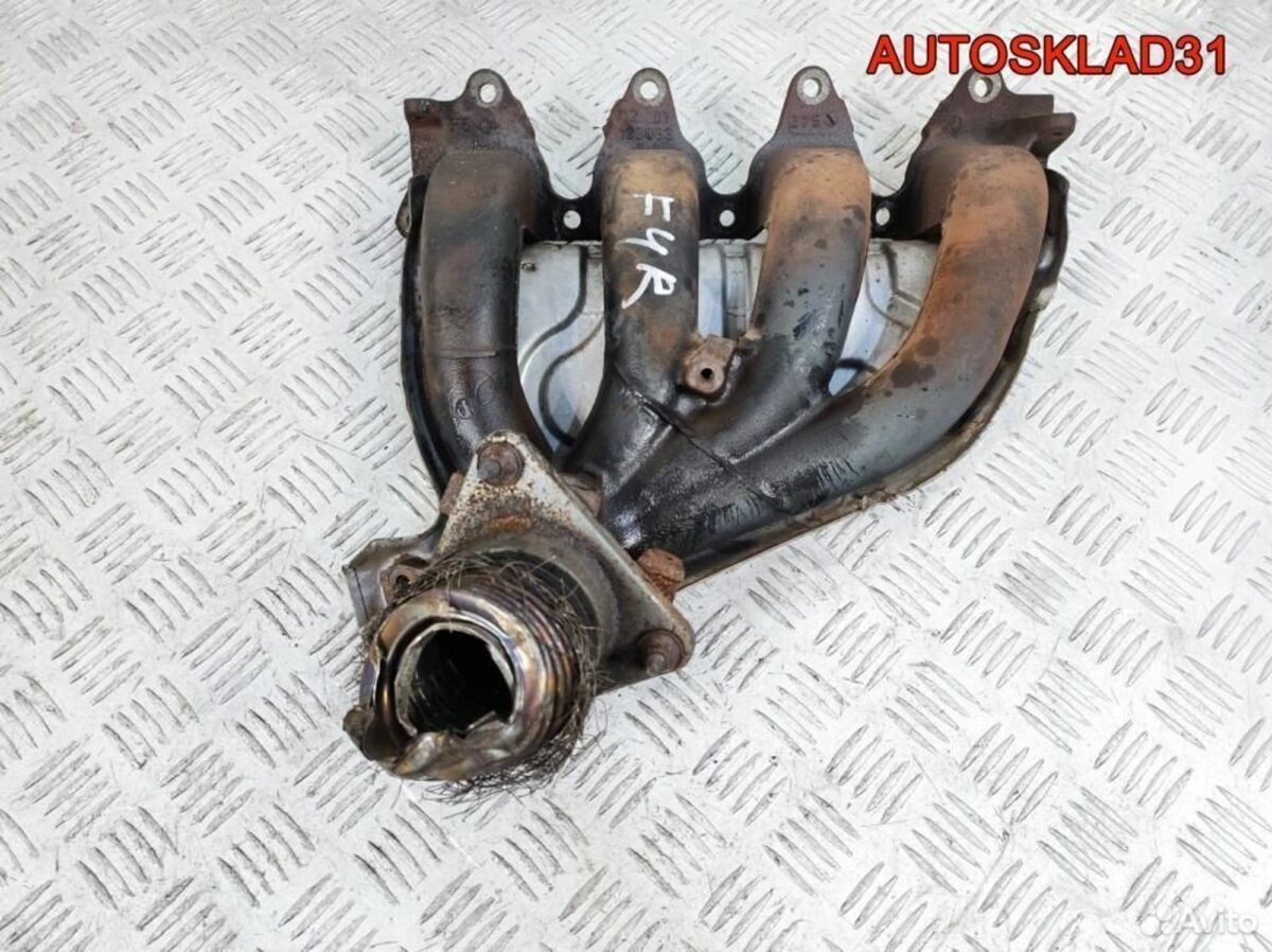 Коллектор выпускной Renault Laguna 8200138083 - АвтоСклад31.рф - авторазборка контрактные б/у запчасти в г. Белгород