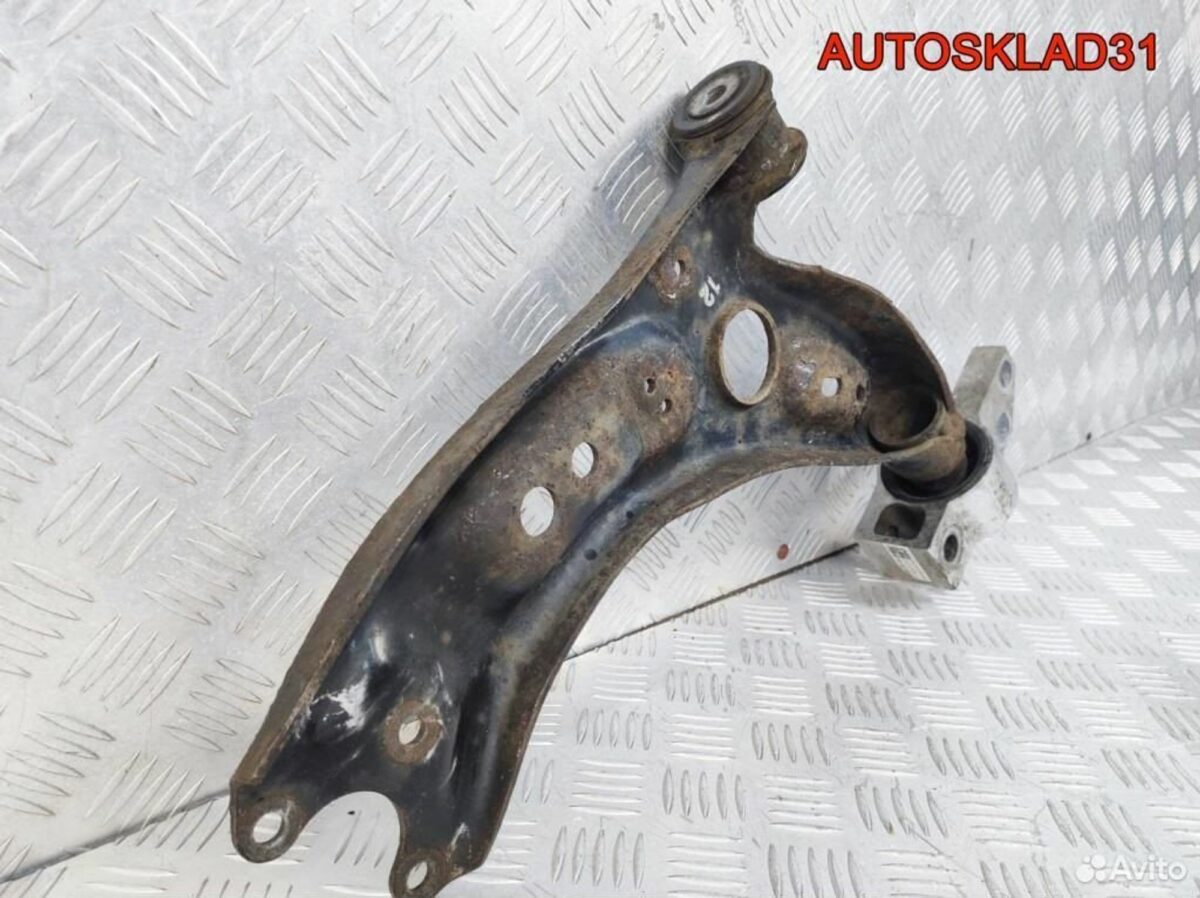 Рычаг передний правый VW Golf 5 1K0407152BC - АвтоСклад31.рф - авторазборка контрактные б/у запчасти в г. Белгород