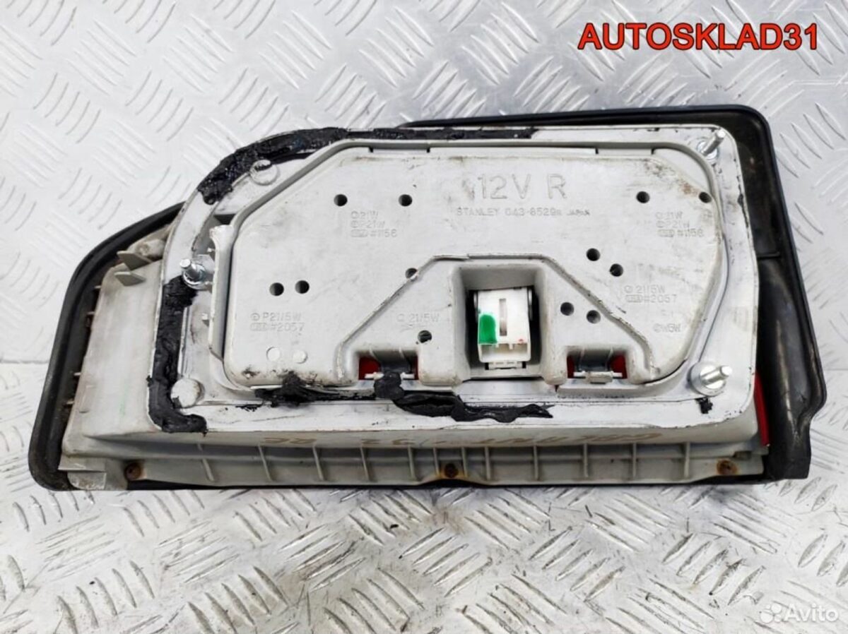 Фонарь задний правый Mitsubishi Galant E3 0438529R - АвтоСклад31.рф - авторазборка контрактные б/у запчасти в г. Белгород