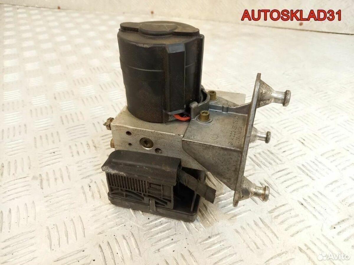 Блок ABS Mercedes Benz W202 A0034310312 - АвтоСклад31.рф - авторазборка контрактные б/у запчасти в г. Белгород