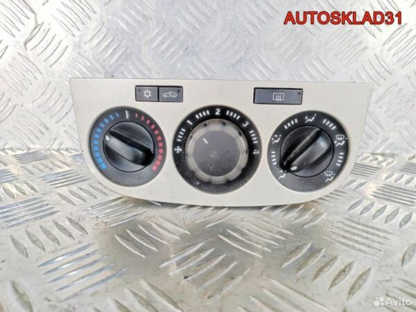 Кнопка регулировки зеркал Nissan Primera P12E - АвтоСклад31.рф - авторазборка контрактные б/у запчасти в г. Белгород