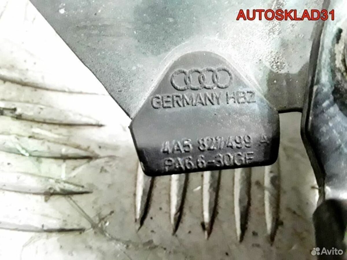 Петля крышки багажника левая Audi 100 C4 - АвтоСклад31.рф - авторазборка контрактные б/у запчасти в г. Белгород