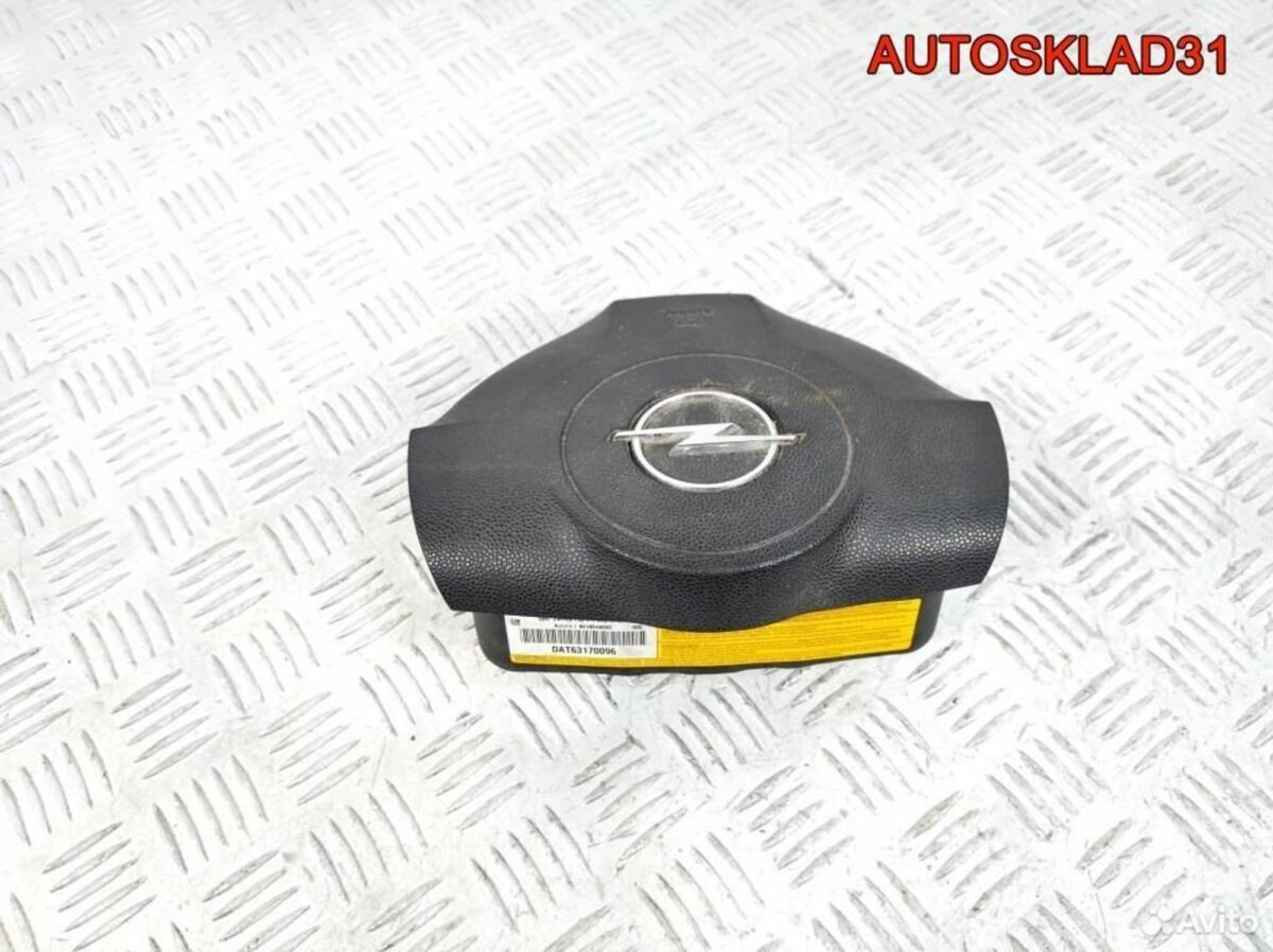 Подушка безопасности в руль Opel Zafira B 13111348 - АвтоСклад31.рф - авторазборка контрактные б/у запчасти в г. Белгород