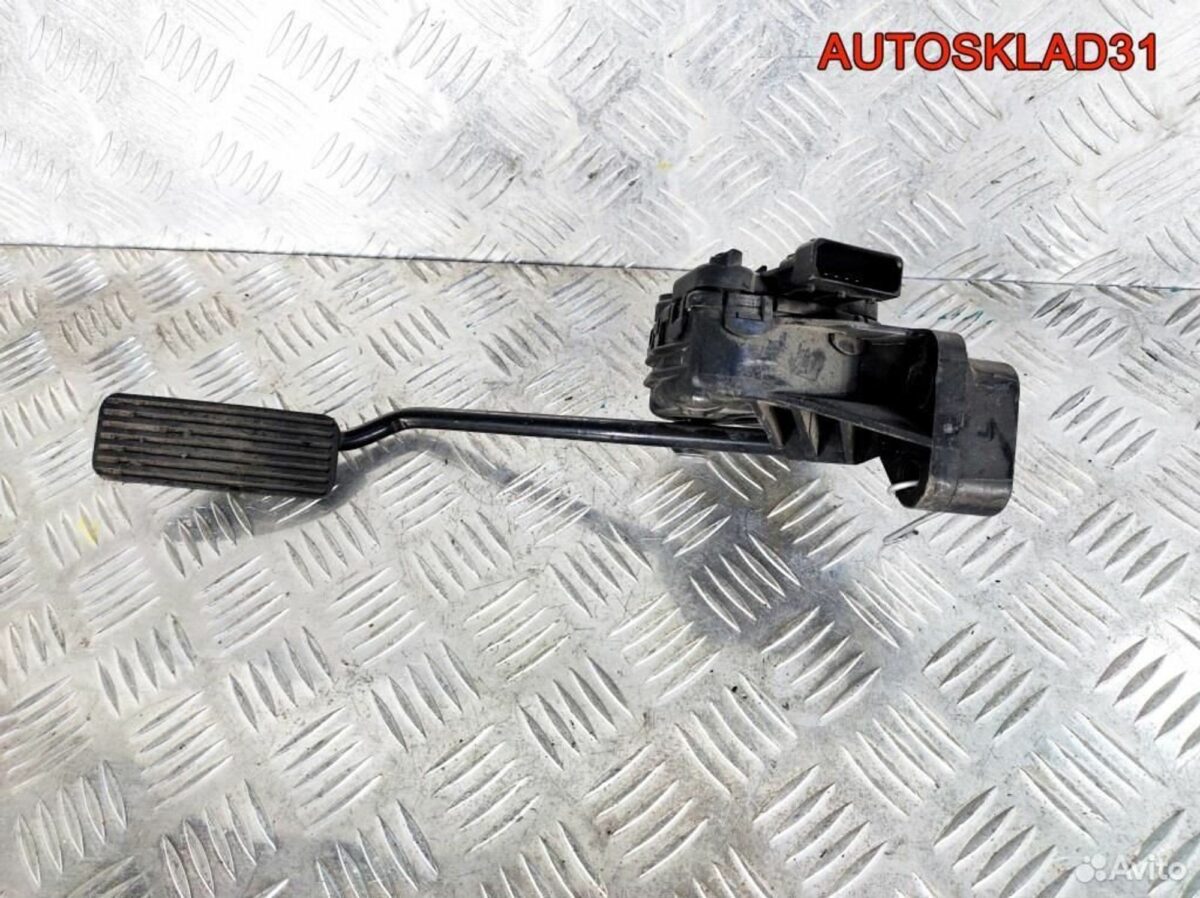 Педаль газа Opel Zafira B 9202343 - АвтоСклад31.рф - авторазборка контрактные б/у запчасти в г. Белгород