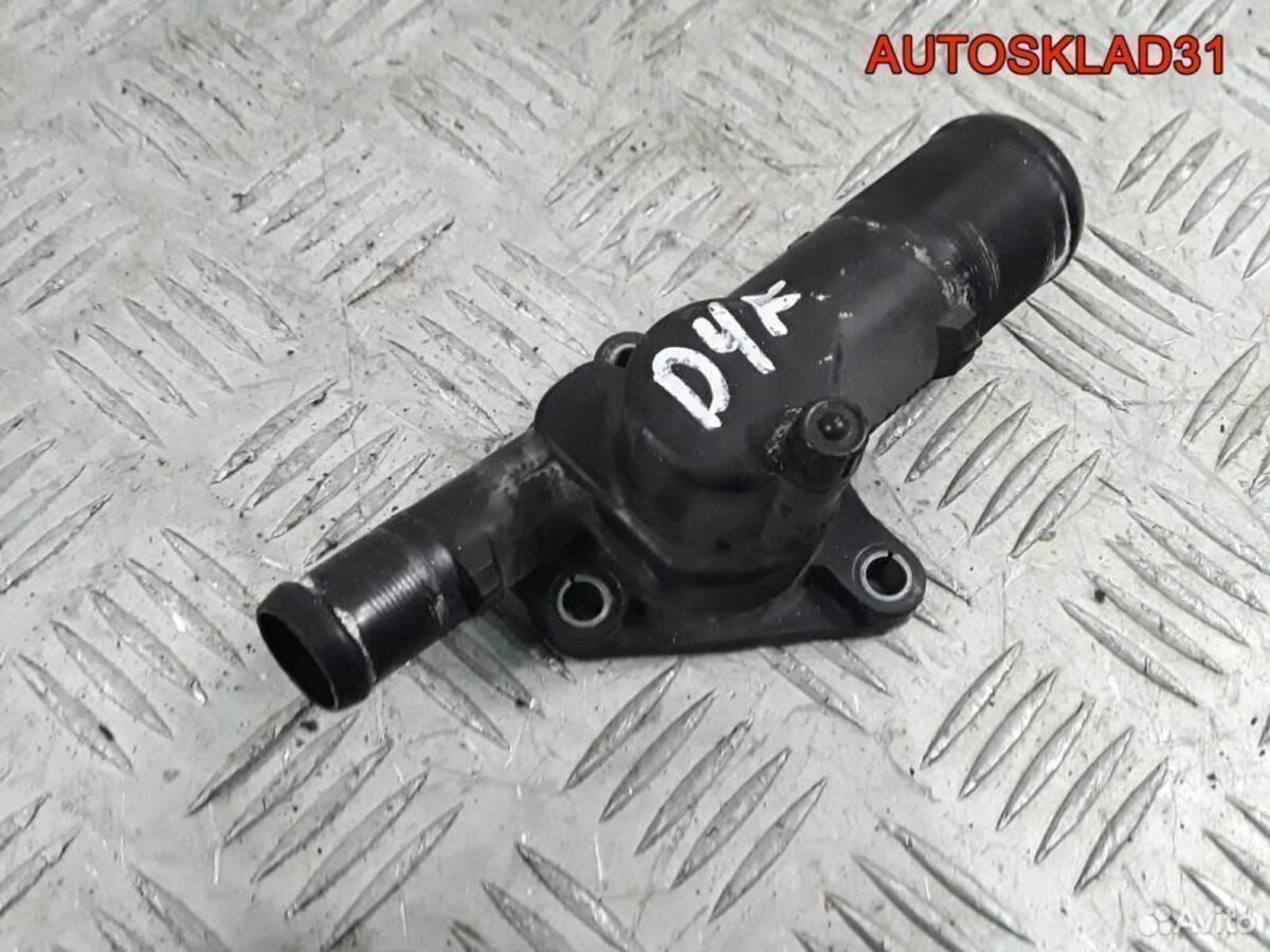 Корпус термостата Renault Logan D4F732 8200660882 - АвтоСклад31.рф - авторазборка контрактные б/у запчасти в г. Белгород