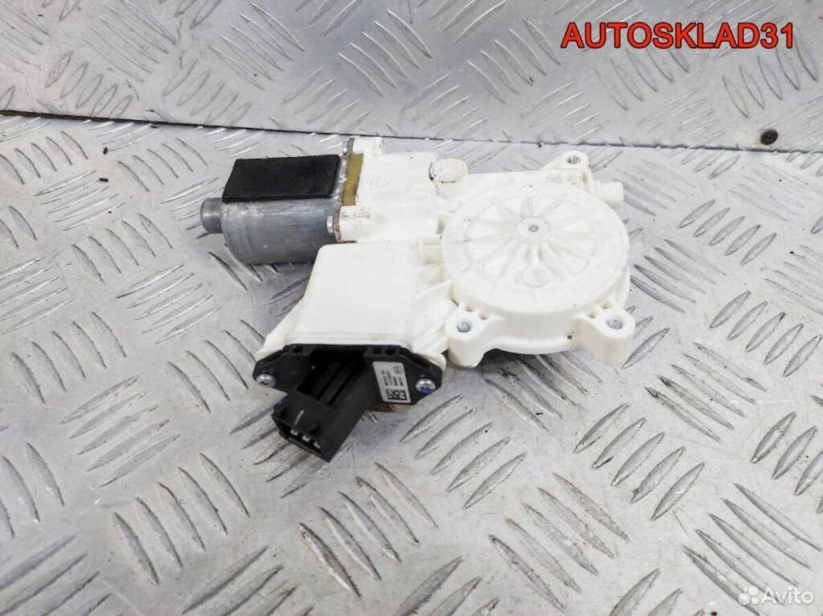 Моторчик стеклоподъёмника Opel Astra H 13193245 - АвтоСклад31.рф - авторазборка контрактные б/у запчасти в г. Белгород