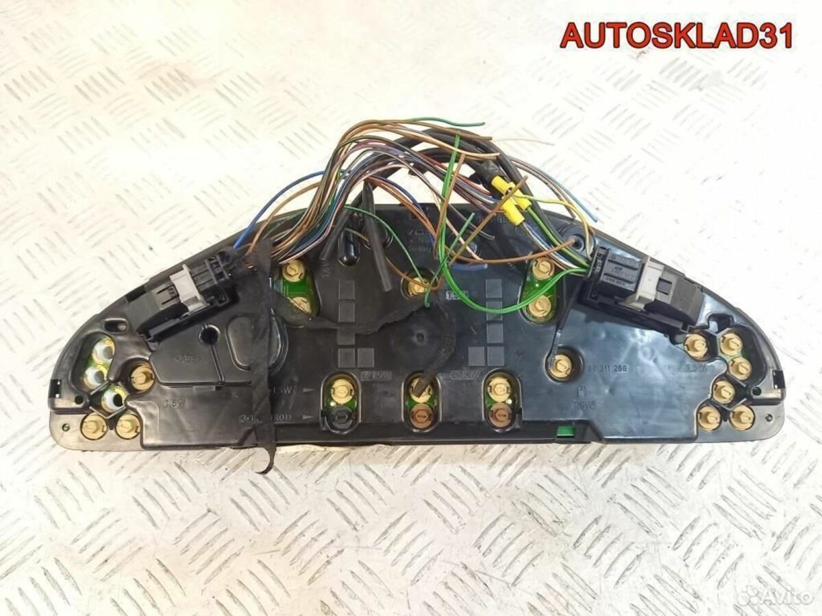 Панель приборов Mercedes W210 A2105401248 Дизель - АвтоСклад31.рф - авторазборка контрактные б/у запчасти в г. Белгород