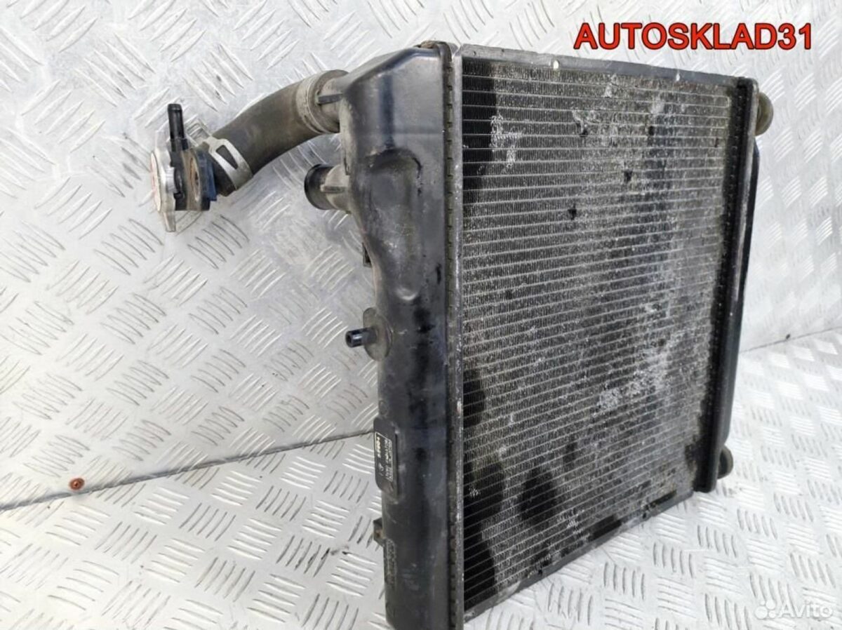 Радиатор основной Honda Jazz 1.3 L13A1 АКПП Бензин - АвтоСклад31.рф - авторазборка контрактные б/у запчасти в г. Белгород