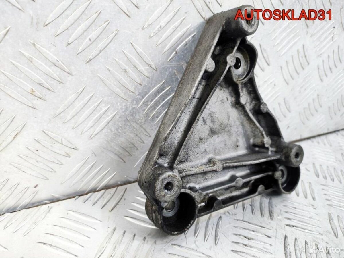Кронштейн кондиционера Opel Astra J 55567289 - АвтоСклад31.рф - авторазборка контрактные б/у запчасти в г. Белгород