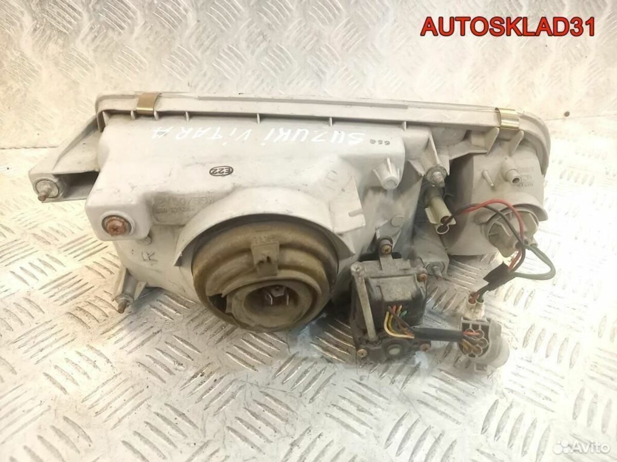 Фара правая Suzuki Vitara 1989-1999 3510060A310 - АвтоСклад31.рф - авторазборка контрактные б/у запчасти в г. Белгород