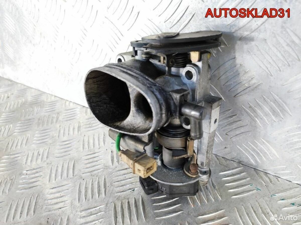 Заслонка дроссельная Audi 80 B4 2.0 ABK 048133063D - АвтоСклад31.рф - авторазборка контрактные б/у запчасти в г. Белгород