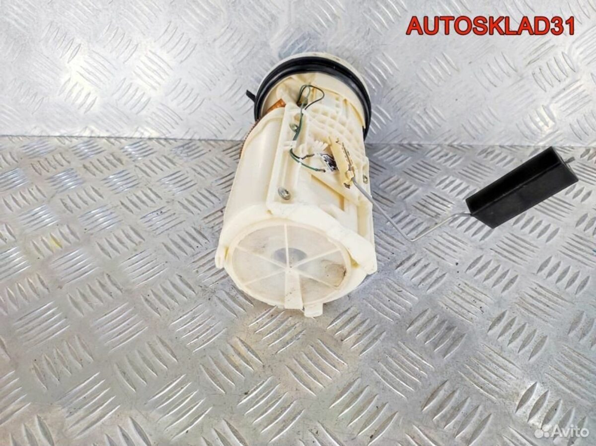 Насос топливный VW Golf 4 1J0919051H Бензин - АвтоСклад31.рф - авторазборка контрактные б/у запчасти в г. Белгород