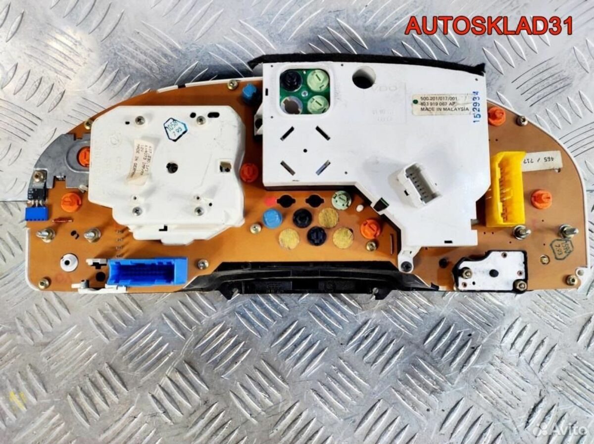 Панель приборов Audi 80 B4 8A0919033CA Дизель - АвтоСклад31.рф - авторазборка контрактные б/у запчасти в г. Белгород