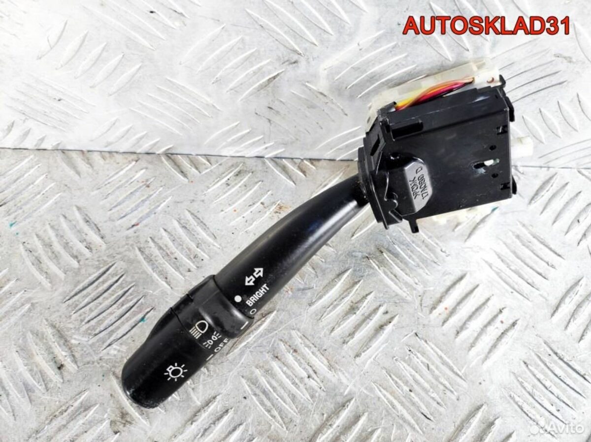 Переключатель поворотов Subaru Impreza G11 - АвтоСклад31.рф - авторазборка контрактные б/у запчасти в г. Белгород