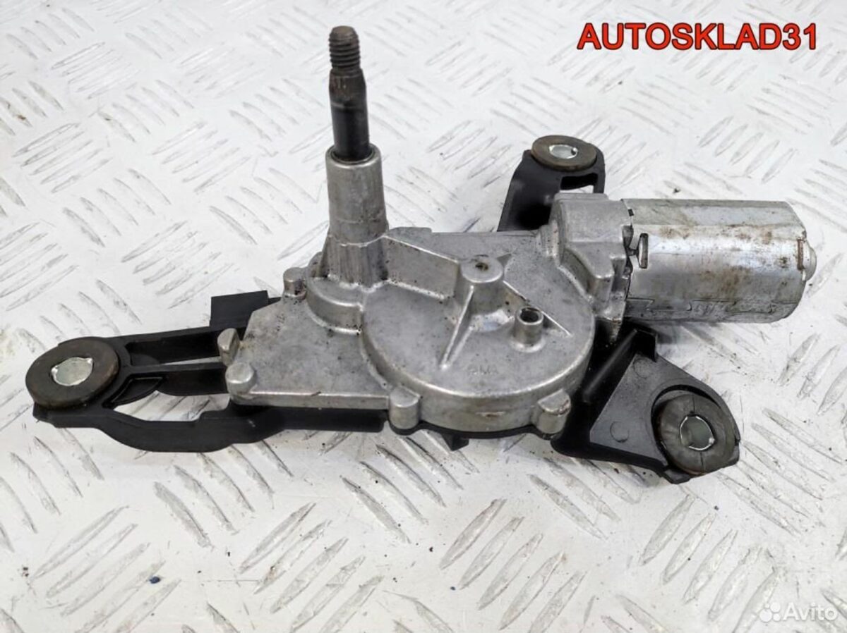 Моторчик дворников задний Mitsubishi Colt MN105051 - АвтоСклад31.рф - авторазборка контрактные б/у запчасти в г. Белгород
