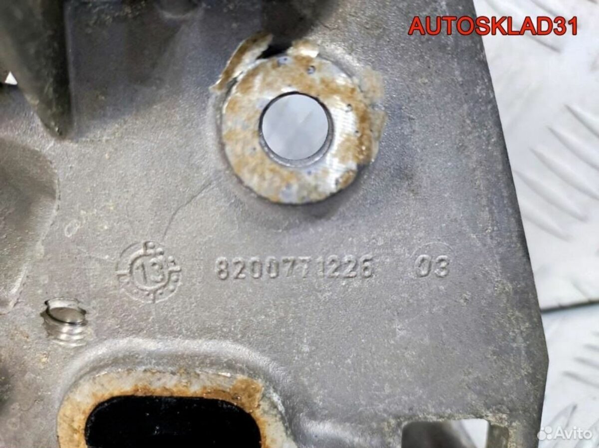 Кронштейн форсунки K9K Renault Megane 3 8200771226 - АвтоСклад31.рф - авторазборка контрактные б/у запчасти в г. Белгород