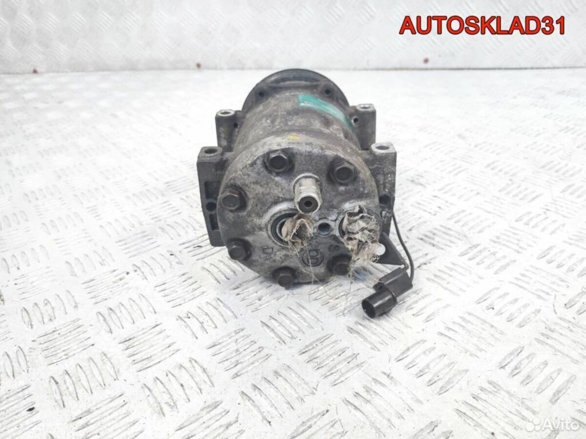 Компрессор кондиционера Volvo V40 F9Q 8200040681 - АвтоСклад31.рф - авторазборка контрактные б/у запчасти в г. Белгород