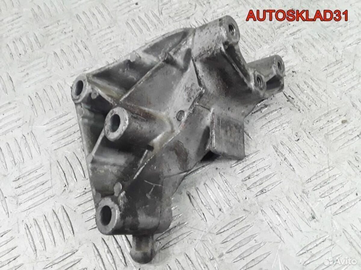 Кронштейн кпп Opel Vectra B 90496729 - АвтоСклад31.рф - авторазборка контрактные б/у запчасти в г. Белгород