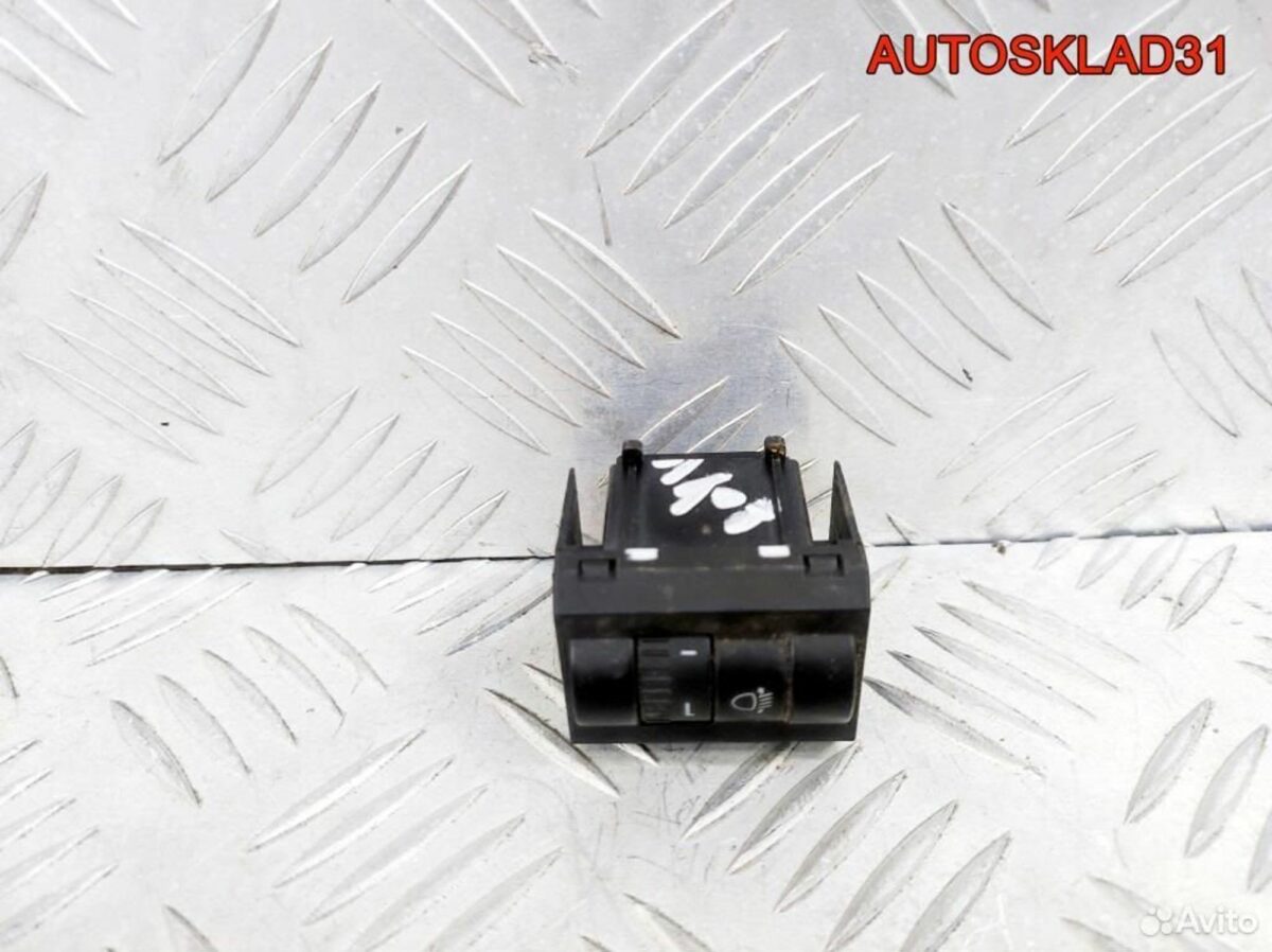 Кнопка корректора фар Skoda Fabia 5J0941333A - АвтоСклад31.рф - авторазборка контрактные б/у запчасти в г. Белгород