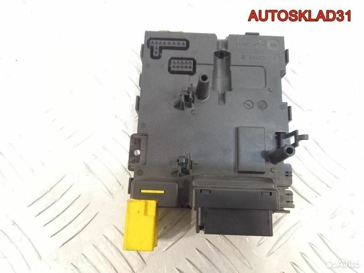 Блок подрулевой Volkswagen Passat B6 3C0953549B - АвтоСклад31.рф - авторазборка контрактные б/у запчасти в г. Белгород