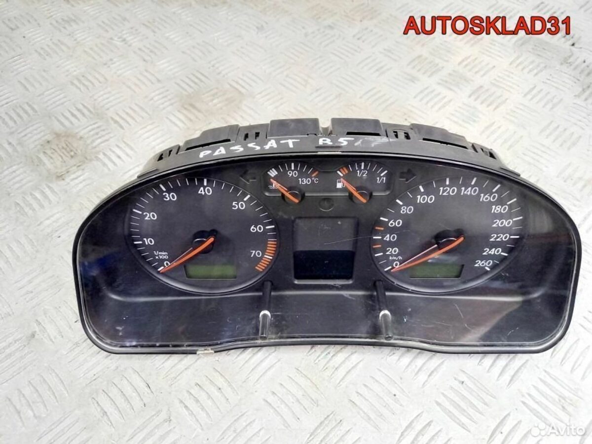 Панель приборов Volkswagen Passat B5 3B0920822X - АвтоСклад31.рф - авторазборка контрактные б/у запчасти в г. Белгород