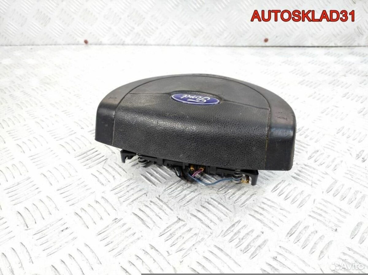 Подушка безопасности в руль Ford Fiesta 1379560 - АвтоСклад31.рф - авторазборка контрактные б/у запчасти в г. Белгород