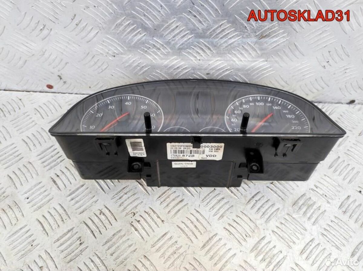 Панель приборов VW Touran 1T0920872B Бензин - АвтоСклад31.рф - авторазборка контрактные б/у запчасти в г. Белгород