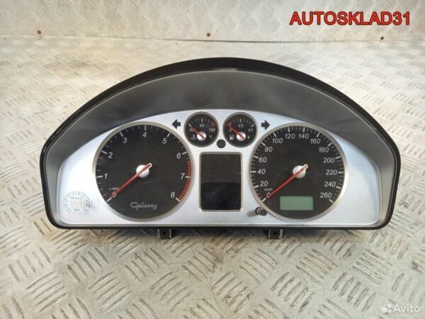 Ручка двери передней правая Audi A4 B5 8D0837208A - АвтоСклад31.рф - авторазборка контрактные б/у запчасти в г. Белгород