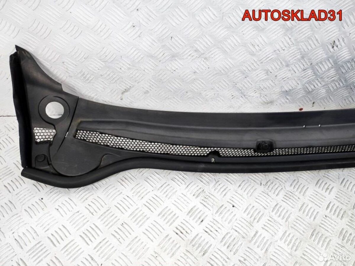 Решетка стеклоочистителя Opel Astra J 13267105 - АвтоСклад31.рф - авторазборка контрактные б/у запчасти в г. Белгород