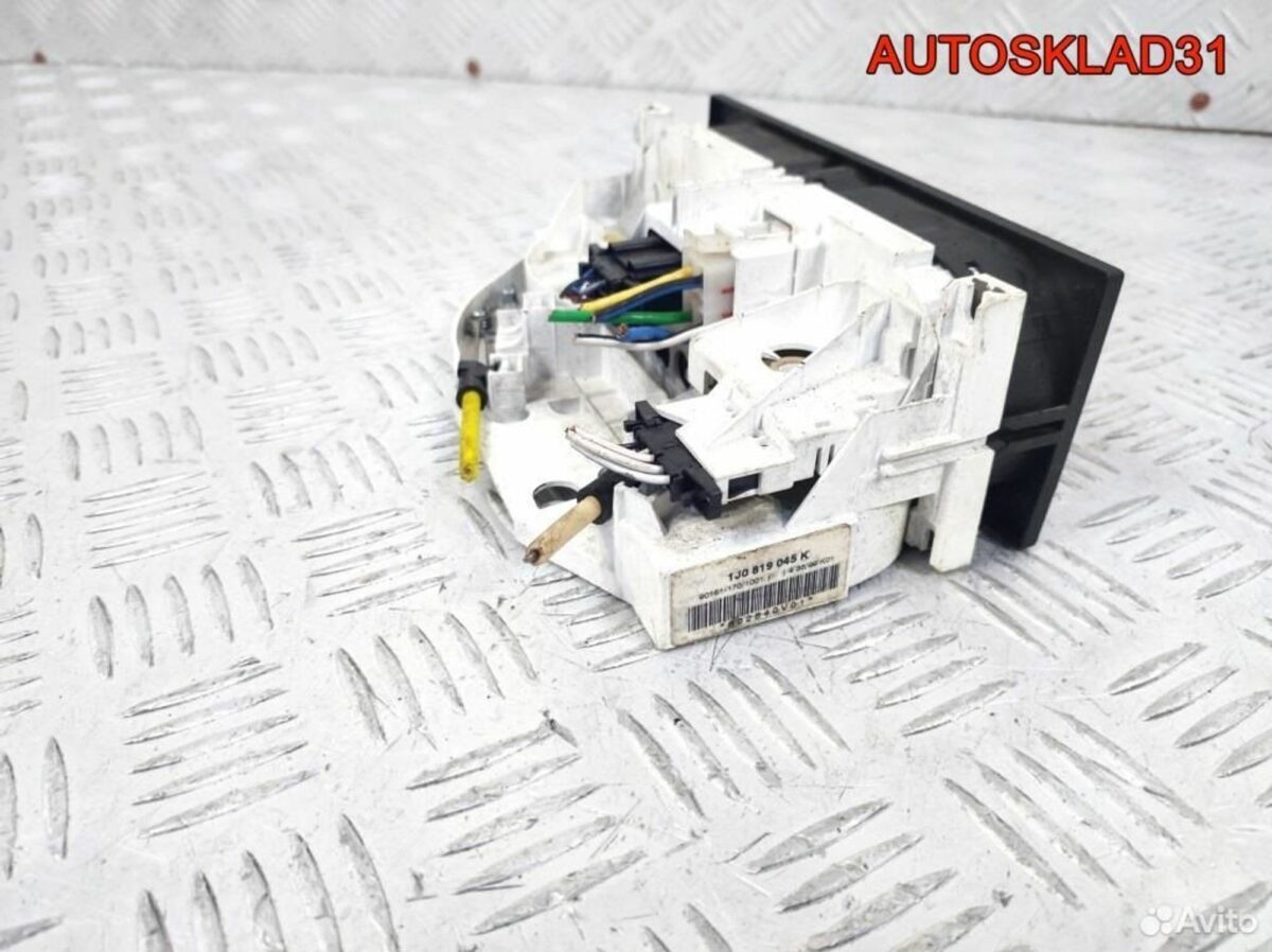 Блок управления отопителем VW Golf 1J0819045K - АвтоСклад31.рф - авторазборка контрактные б/у запчасти в г. Белгород