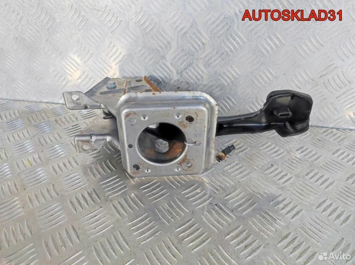 Педаль тормоза Volkswagen Passat B6 1K1721057AA - АвтоСклад31.рф - авторазборка контрактные б/у запчасти в г. Белгород