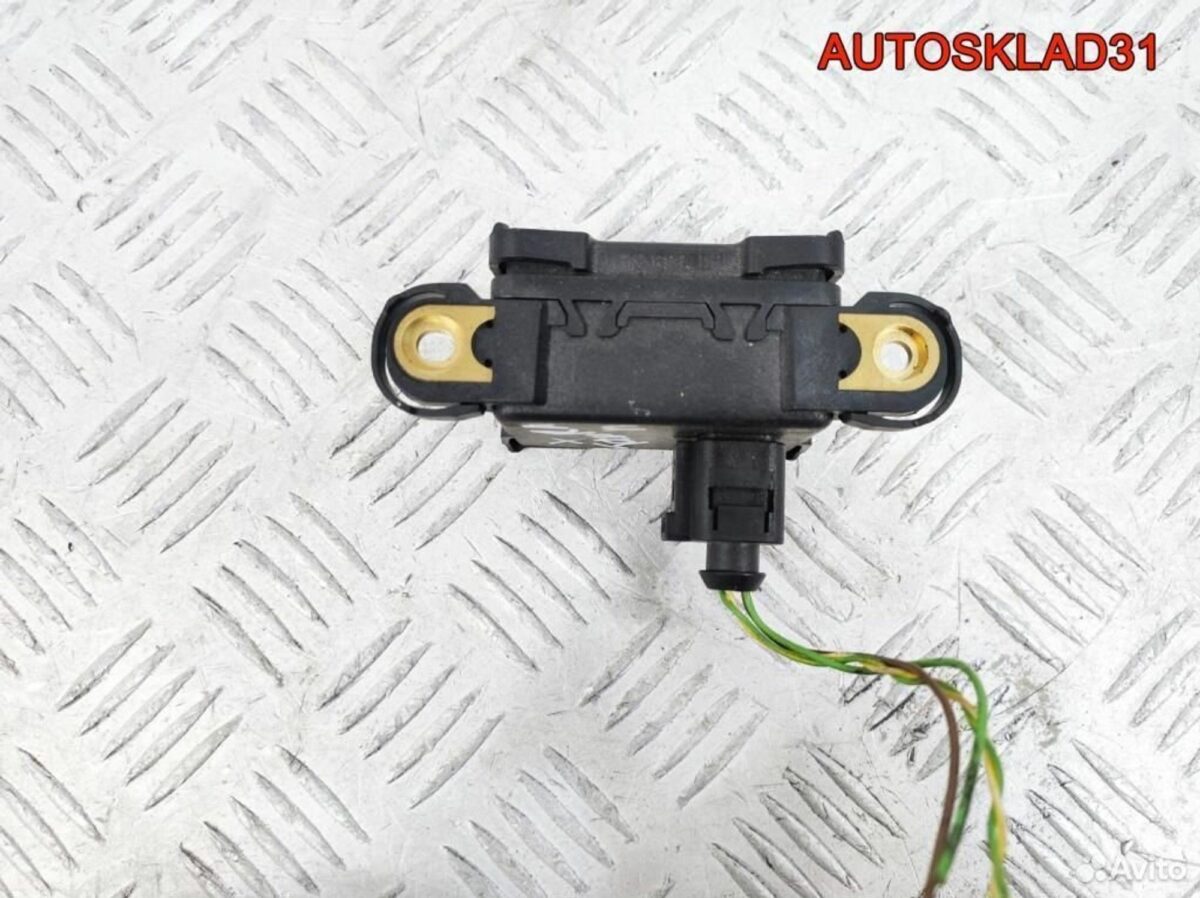 Датчик ускорения Volkswagen Touareg 7H0907652A - АвтоСклад31.рф - авторазборка контрактные б/у запчасти в г. Белгород