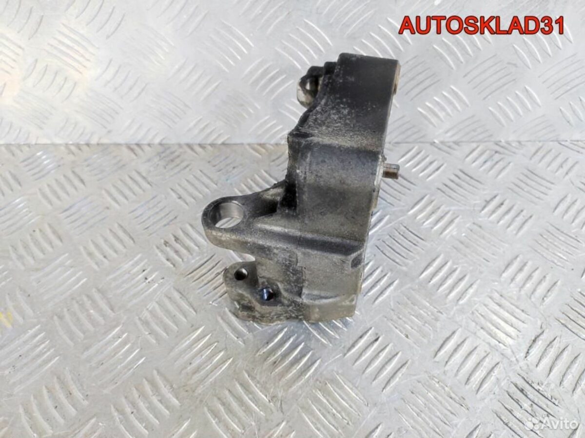 Кронштейн генератора Peugeot 307 9637349380 - АвтоСклад31.рф - авторазборка контрактные б/у запчасти в г. Белгород
