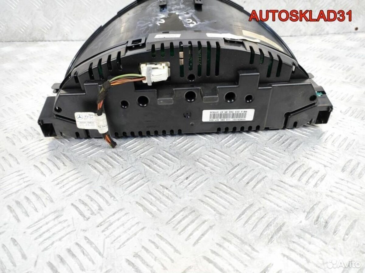 Панель приборов Mercedes Benz W203 A2035409547 - АвтоСклад31.рф - авторазборка контрактные б/у запчасти в г. Белгород