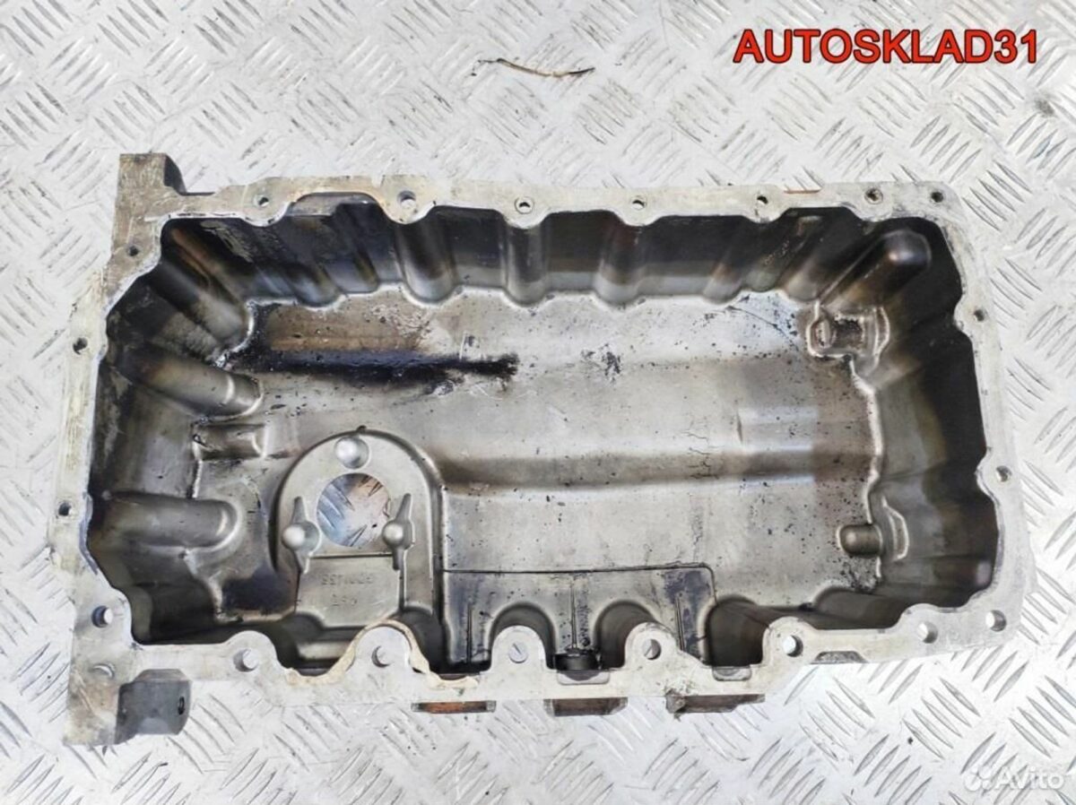 Поддон масляный двигателя VW Passat B6 03G103603 - АвтоСклад31.рф - авторазборка контрактные б/у запчасти в г. Белгород