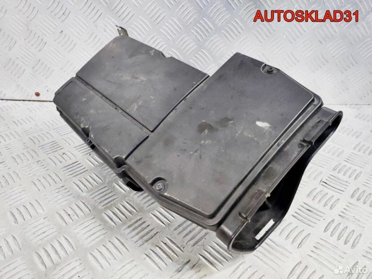 Корпус воздушного фильтра Mercedes W203 2710900901 - АвтоСклад31.рф - авторазборка контрактные б/у запчасти в г. Белгород