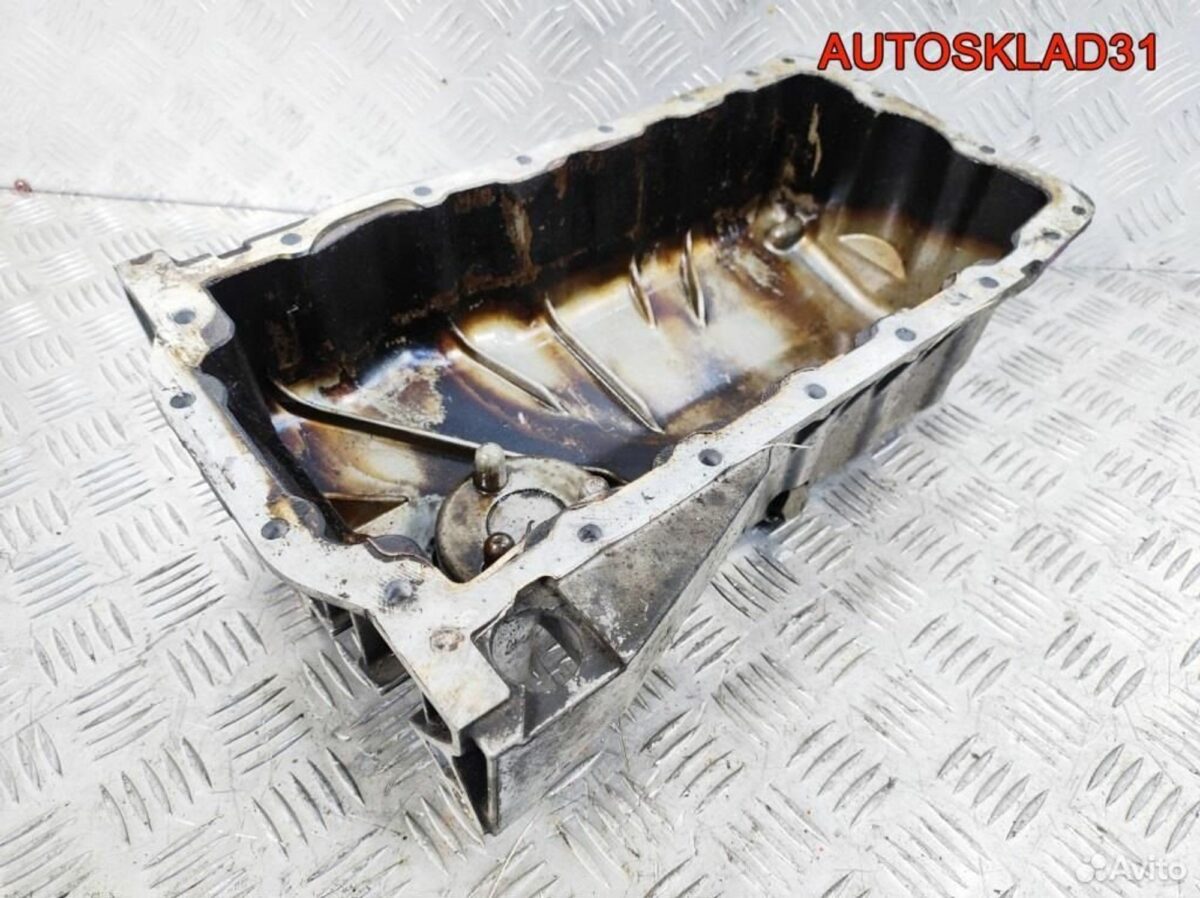 Поддон масляный двигателя VW Golf 4 038103603L - АвтоСклад31.рф - авторазборка контрактные б/у запчасти в г. Белгород