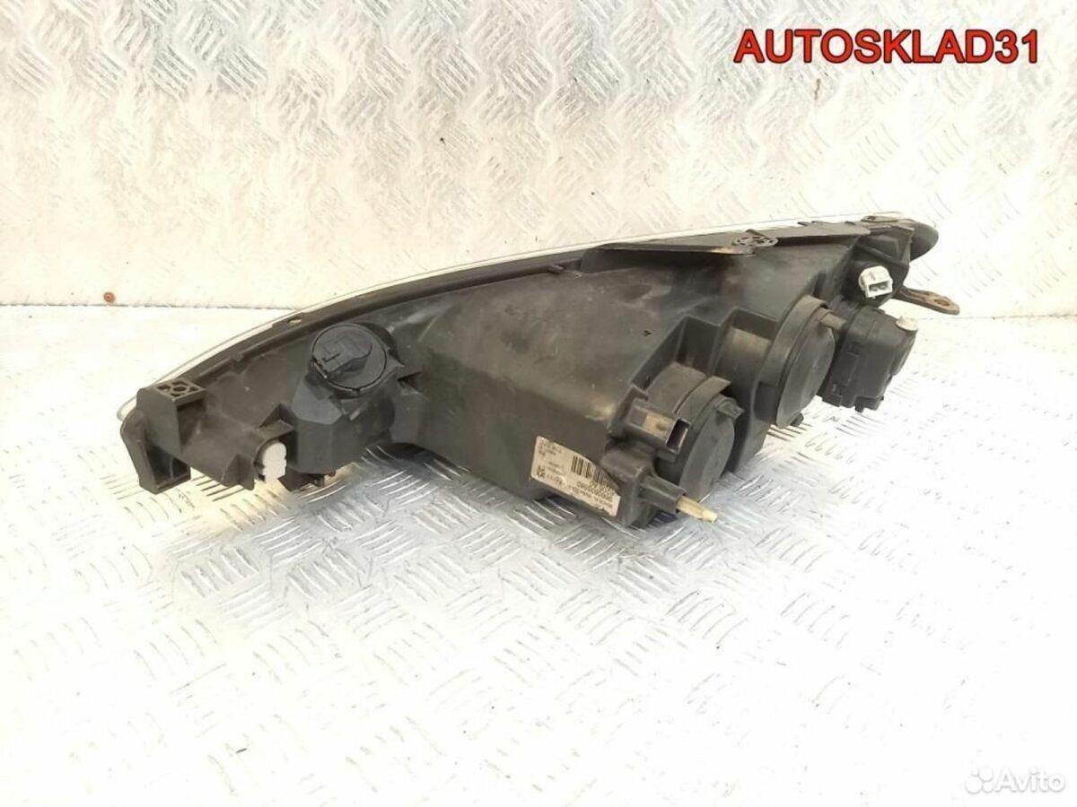 Фара правая Peugeot 206 9660535580 - АвтоСклад31.рф - авторазборка контрактные б/у запчасти в г. Белгород