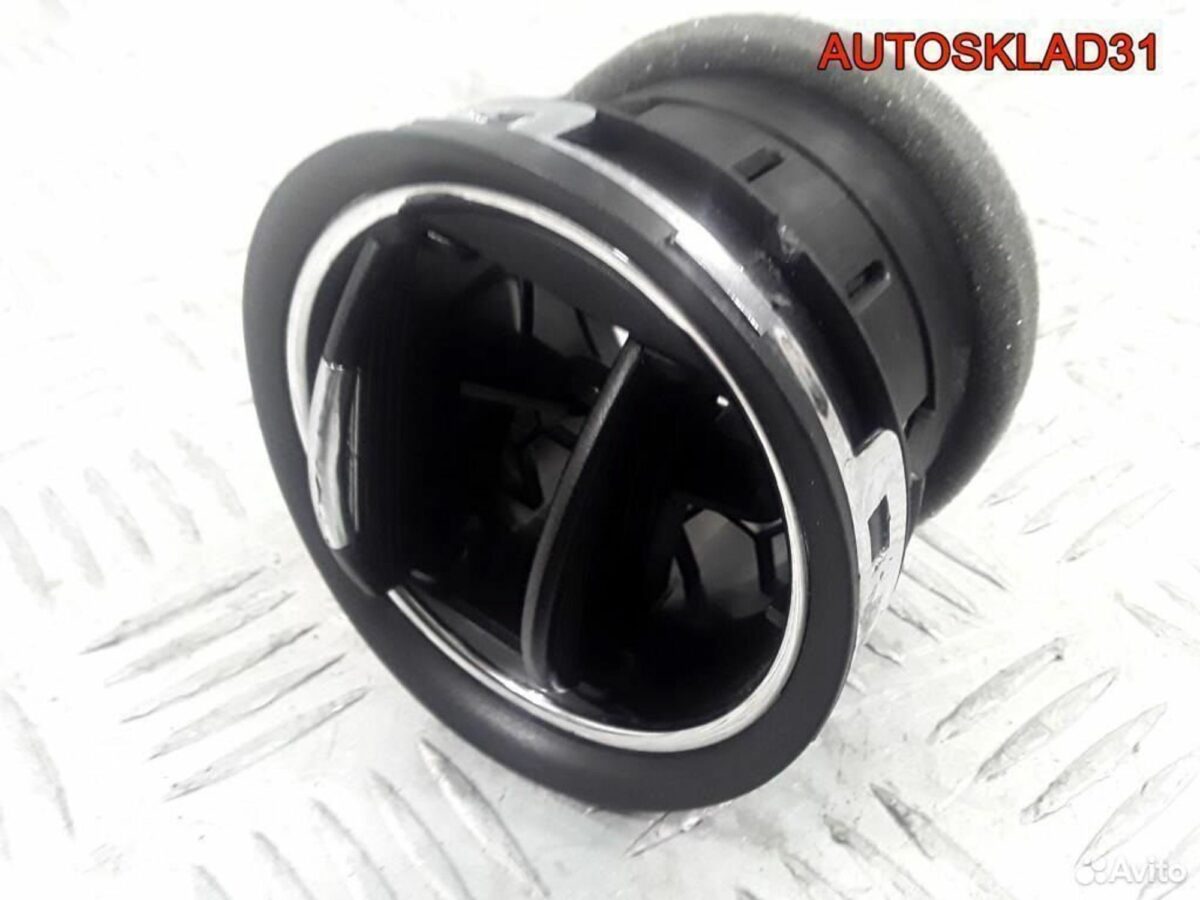 Дефлектор воздушный Ford Mondeo 4 6m21u018b09a - АвтоСклад31.рф - авторазборка контрактные б/у запчасти в г. Белгород