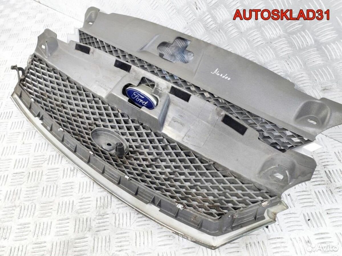 Решетка радиатора Ford Mondeo 3 1S7X8A100AK Дорест - АвтоСклад31.рф - авторазборка контрактные б/у запчасти в г. Белгород
