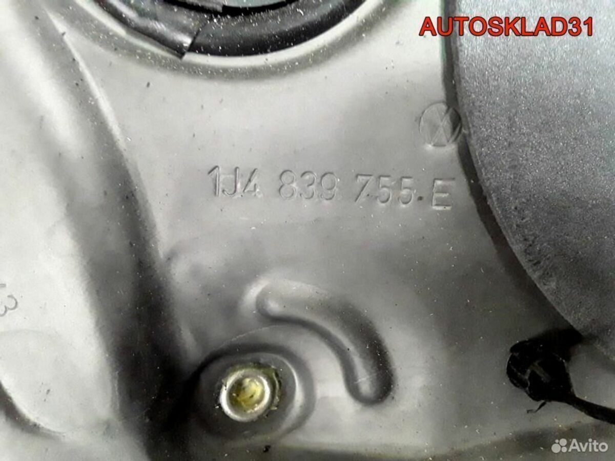 Стеклоподъемник задний левый VW Golf 4 1J4839755E - АвтоСклад31.рф - авторазборка контрактные б/у запчасти в г. Белгород