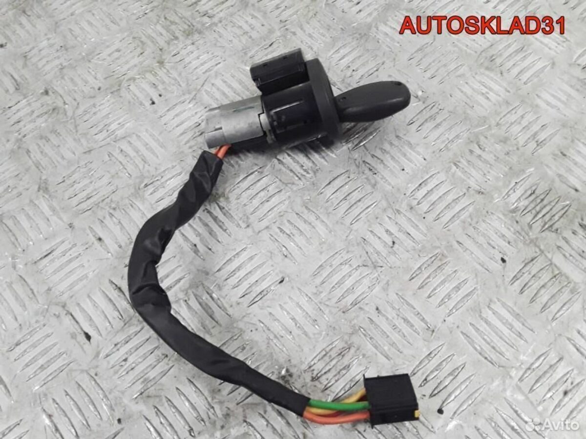 Замок зажигания Renault Sandero 487002447R - АвтоСклад31.рф - авторазборка контрактные б/у запчасти в г. Белгород