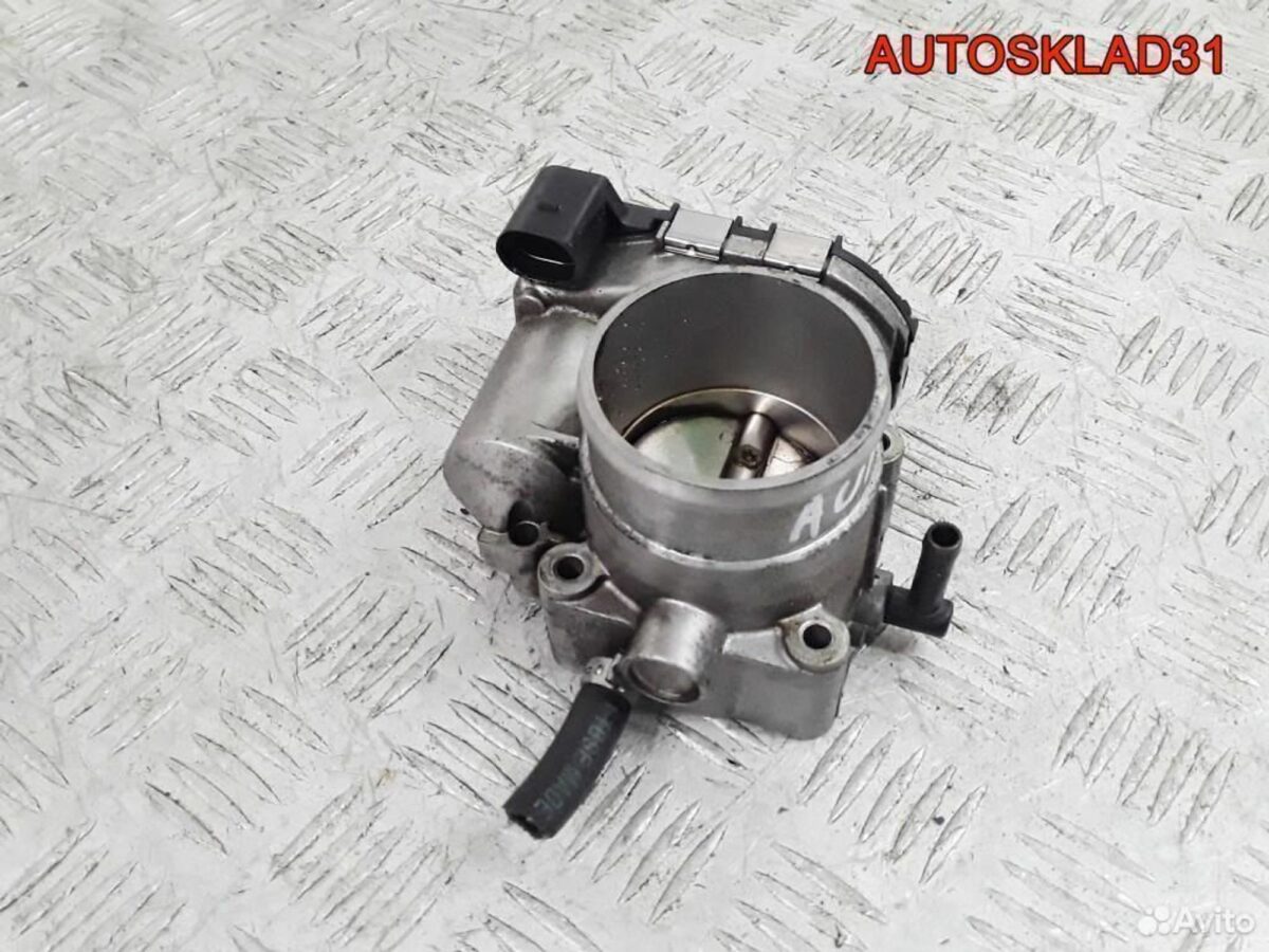 Заслонка дроссельная Audi A3 8L1 06A133062C - АвтоСклад31.рф - авторазборка контрактные б/у запчасти в г. Белгород