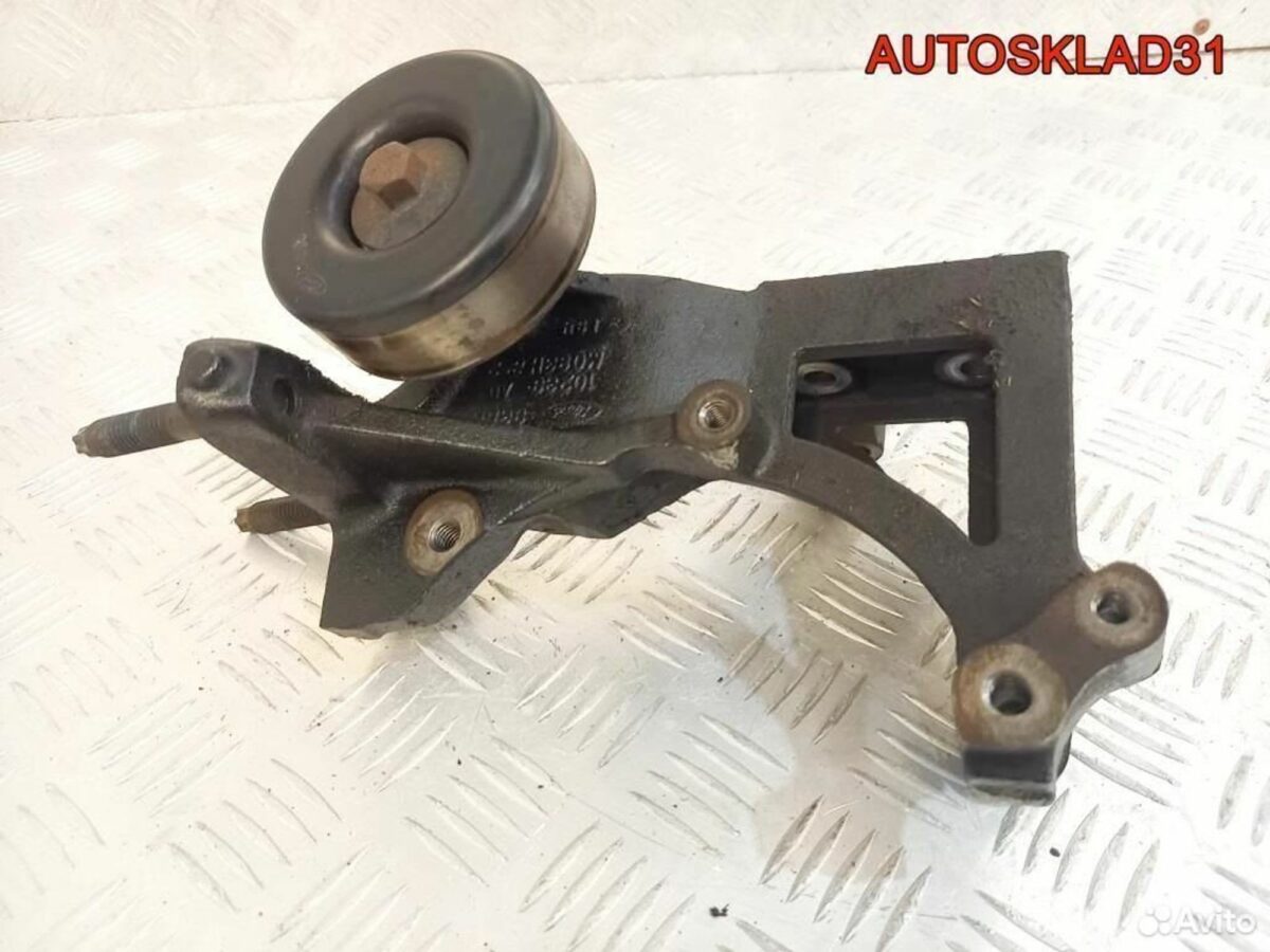 Кронштейн генератора Ford Mondeo 1 RKA 93bb10239ad - АвтоСклад31.рф - авторазборка контрактные б/у запчасти в г. Белгород