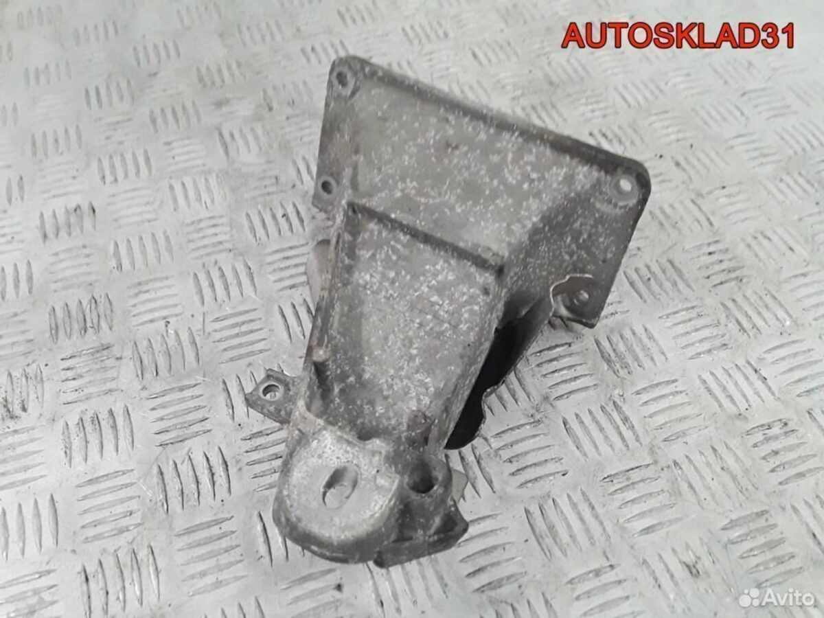 Кронштейн двигателя правый BMW E39 22111092974 - АвтоСклад31.рф - авторазборка контрактные б/у запчасти в г. Белгород